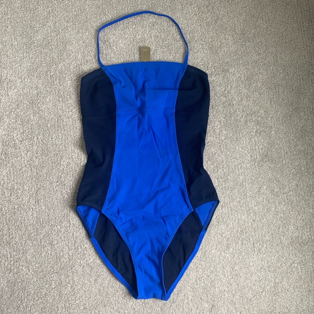 Color-Block Strapless One-Piece Swimsuit